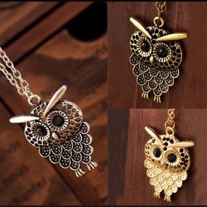 Owl Pendant Necklace / Vintage Pendant Necklace